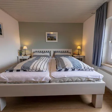 Daire Luv Und Lee - Meeresrauschen *