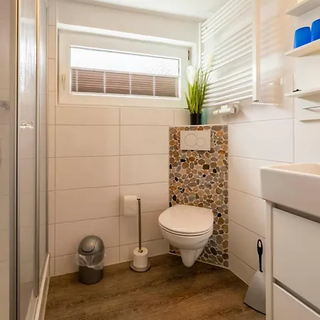 Luv Und Lee - Meeresrauschen Daire Hohwacht